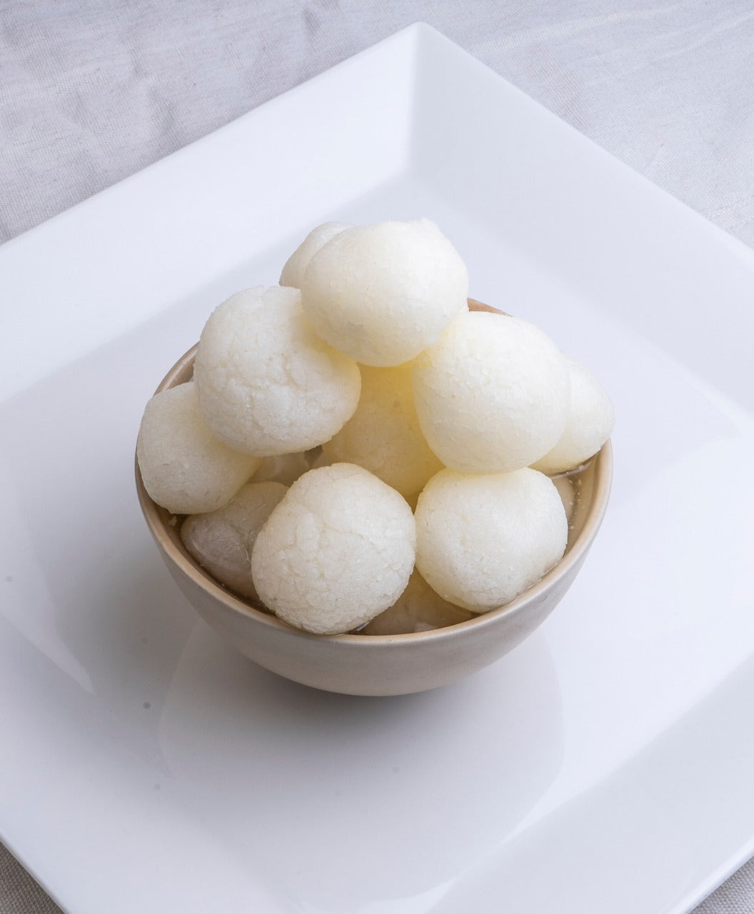 Rasgulla Tin pack (1kg)