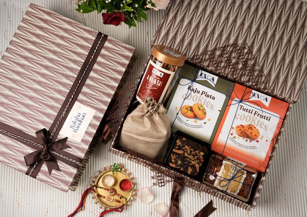 Evoa - Rakhi Hamper 1