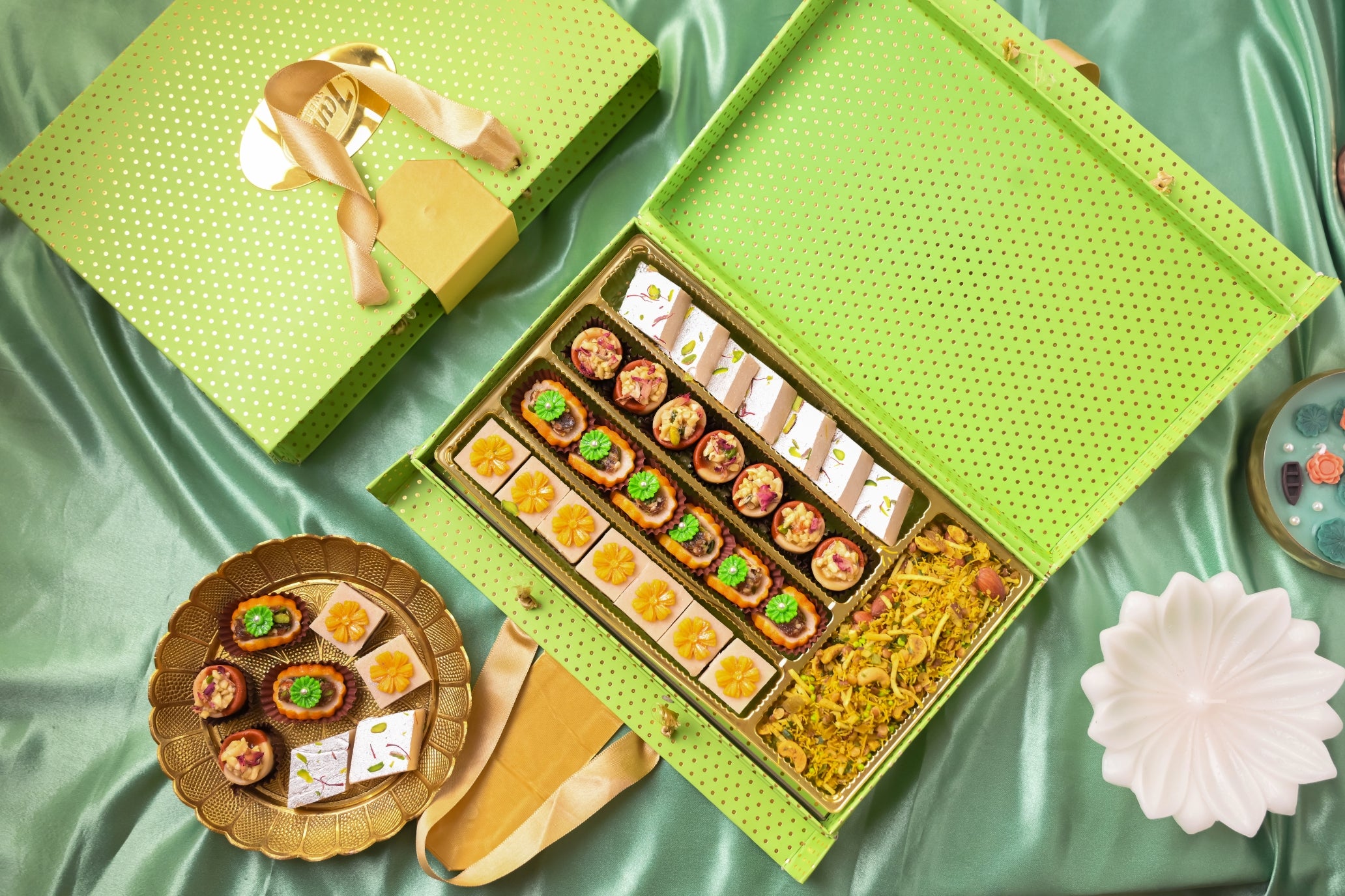 ROYAL MIX BOХ